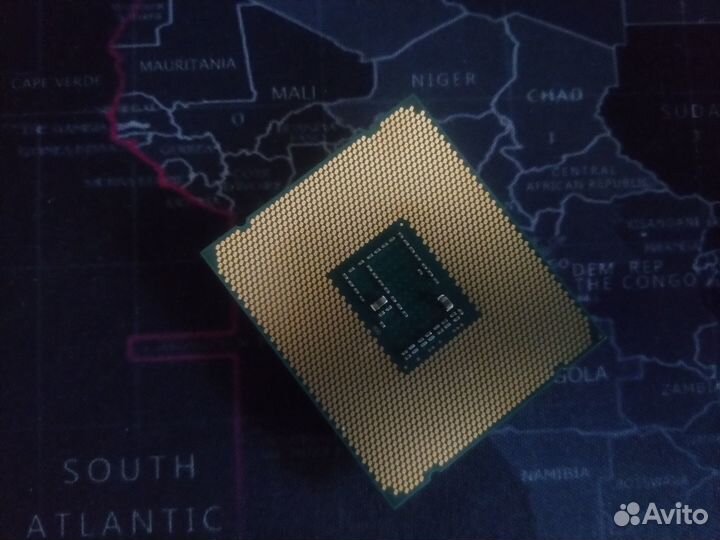 Процессор Intel Xeon E5-2666v3
