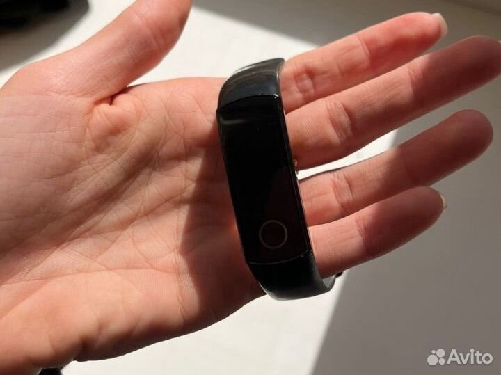 Смарт часы honor band 5