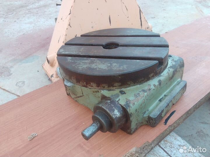 Стол поворотный ф250мм