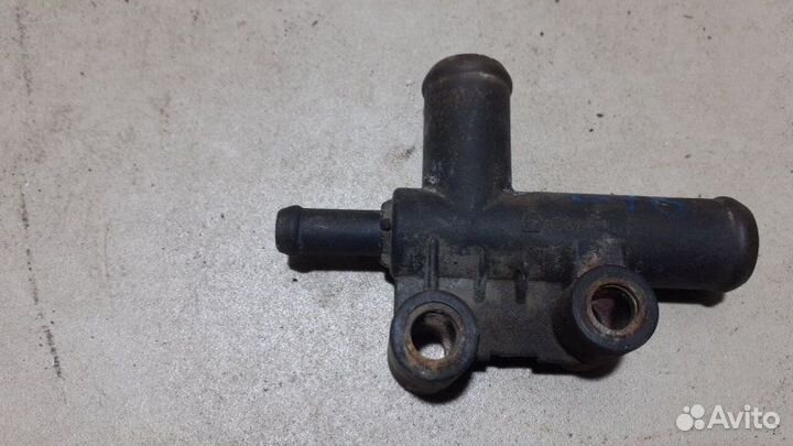 Тройник системы охлаждения Chevrolet Lanos 2006