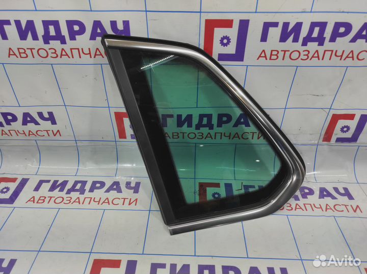 Стекло кузовное глухое левое Volkswagen Tiguan (Mk