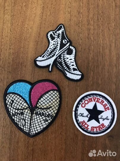 Нашивка (аппликация) клеевая