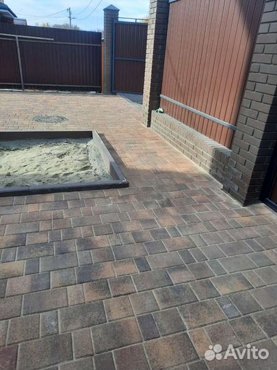 Укладка брусчатки и тратуарной плитки