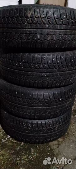 Gislaved Nord Frost 5 235/55 R17