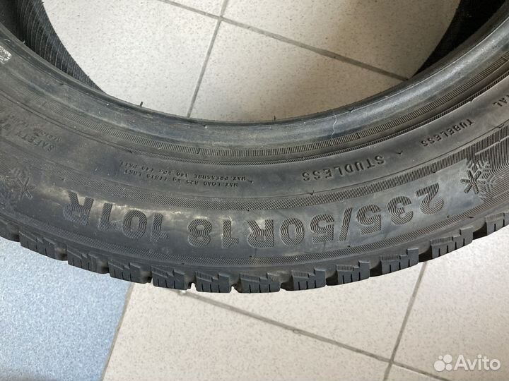 Triangle Snowlink TWT02 235/50 R18