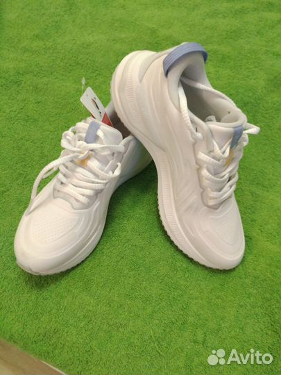 Кросовки Li-Ning Yueying 3 Pro 'White Purple' arht