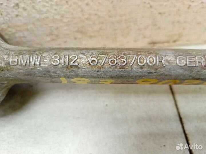 Рычаг передний правый поперечный