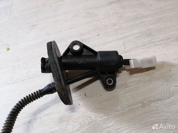 Цилиндр сцепления главный Chevrolet Aveo T300