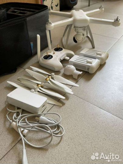 Квадрокоптер Xiaomi mi drone 4k