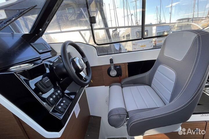 Новый катер Jeanneau Merry Fisher 695 Series 2