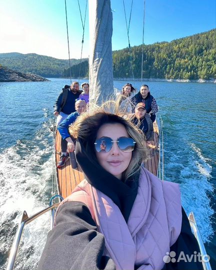 Экскурсия на яхте по Красноярскому морю