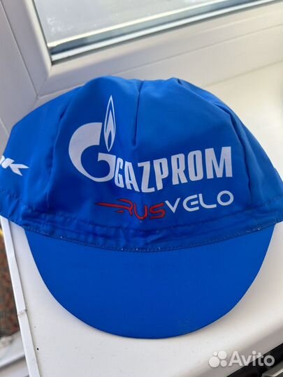 Кепка под велошлем