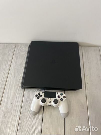Sony PlayStation 4 PS4 slim 500gb