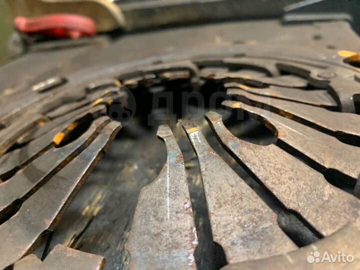 Корзина сцепления Skoda Octavia Tour 1.8 А4