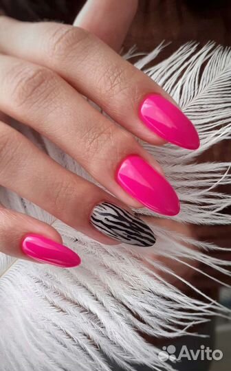 Маникюр с покрытием гель-лаком