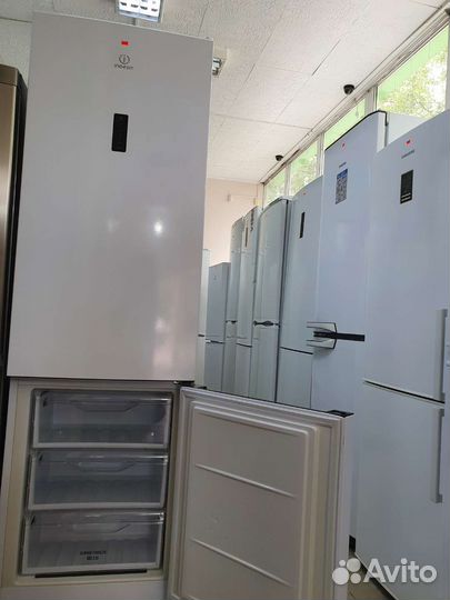 Холодильник Индезит. Как новый