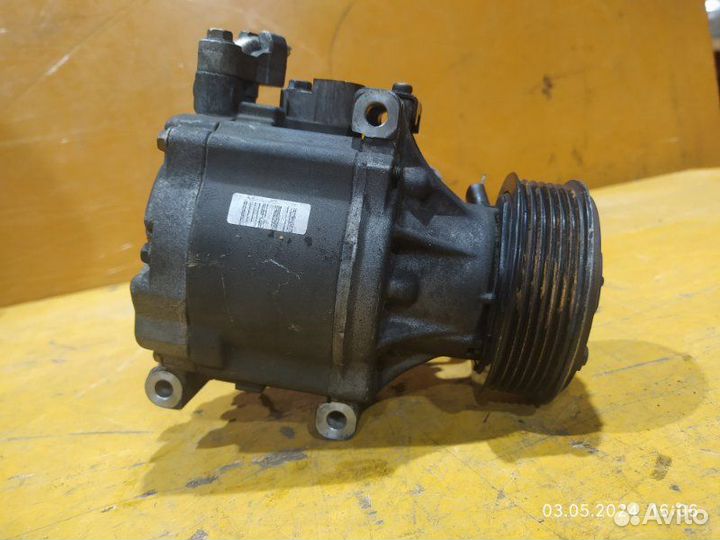 Компрессор кондиционера 4472607950 Subaru Legacy