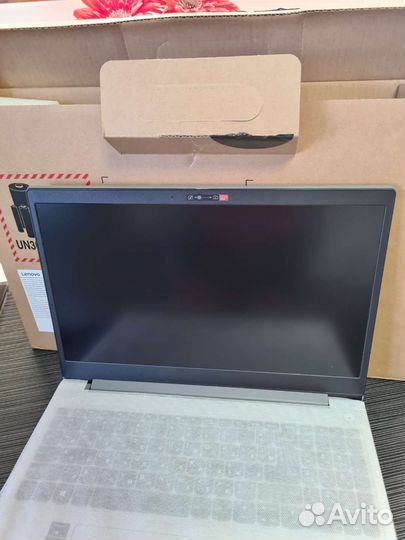 Новые.IPS. Ноутбук Lenovo IdeaPad 3.DDR 8 GB
