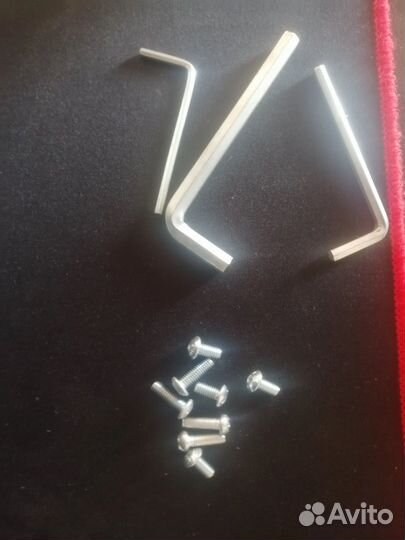 Кронштейн для монитора на сто