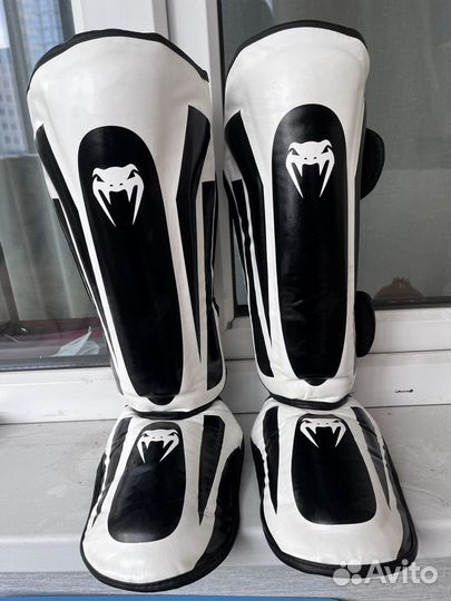 Щитки защита голеней Venus