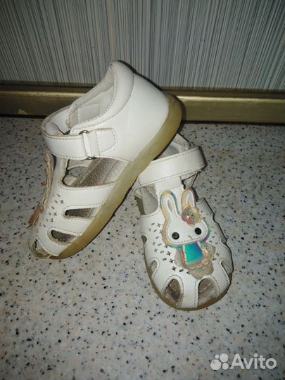 Босоножки для девочки