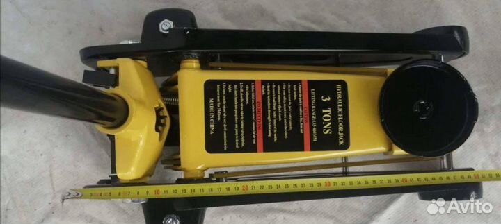 Домкрат подкатной 3 тонны