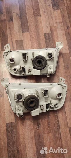 Фары Suzuki Grand Vitara