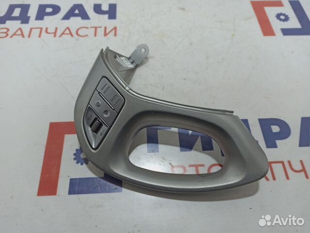 Кнопка многофункциональная Hyundai ix 35 96700-2S1