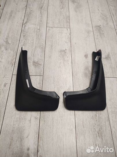 Брызговик задний правый XL Peugeot 4007 C-Crosser