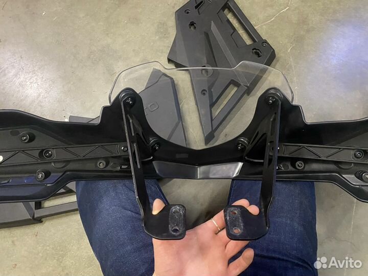 Продам ветровое стекло cfmoto