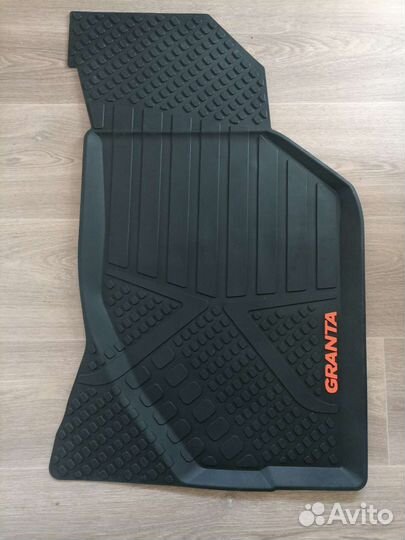Автомобильные коврики granta cross