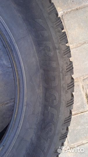 Bridgestone Blizzak Spike-01 185/65 R15