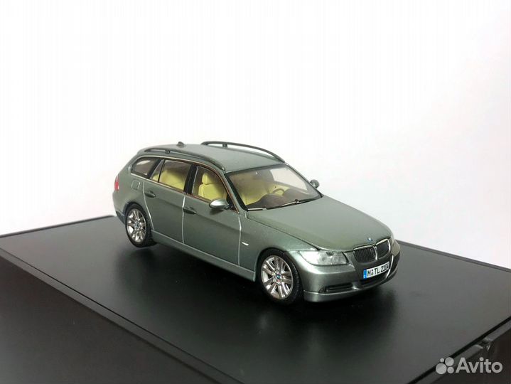 Модель Minichamps 1/43 BMW 3er Touring (E91)