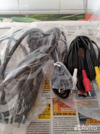 Sony playstion-3 40GB (новая)