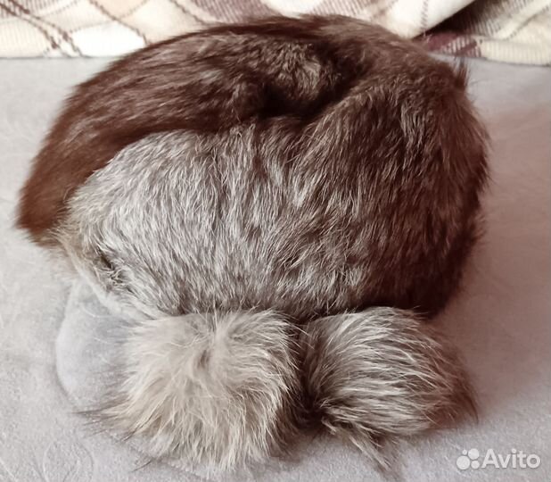 Шапка зимняя женская чернобурая лиса