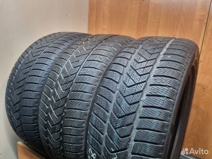 Pirelli Scorpion Winter 235/55 R18