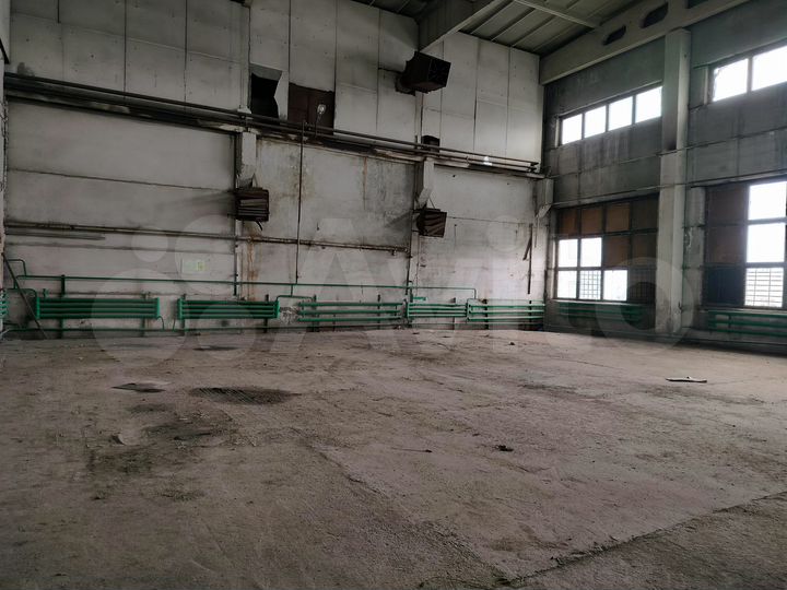 Помещения 31-1200 м2