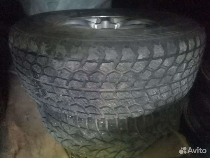 Колесо Тайота Хайлюкс