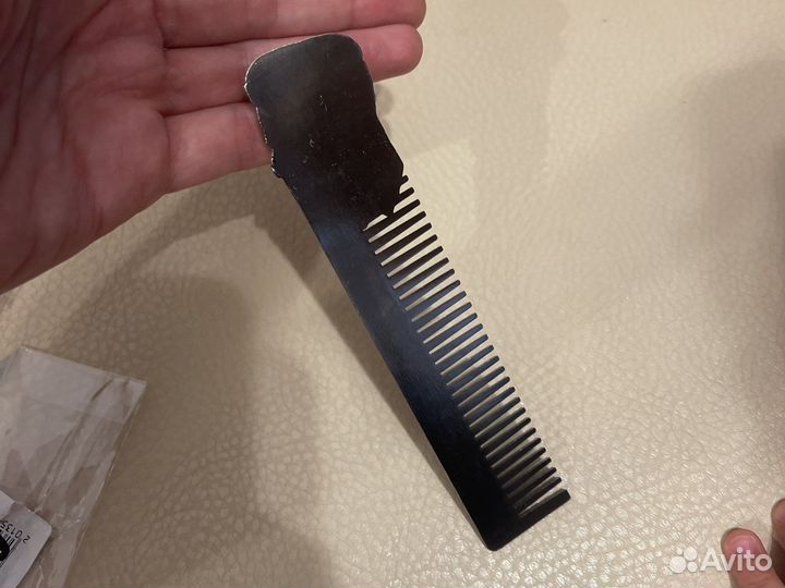 Расческа гребень железный стильный