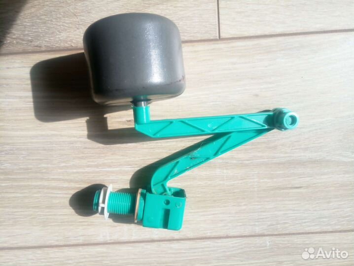 Поплавок для унитаза