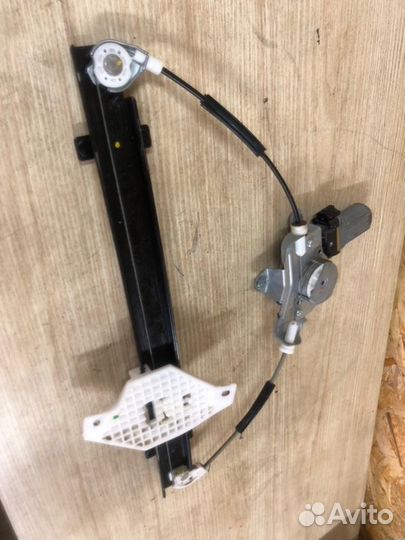 Стеклоподъемник передний правый Ssangyong Actyon