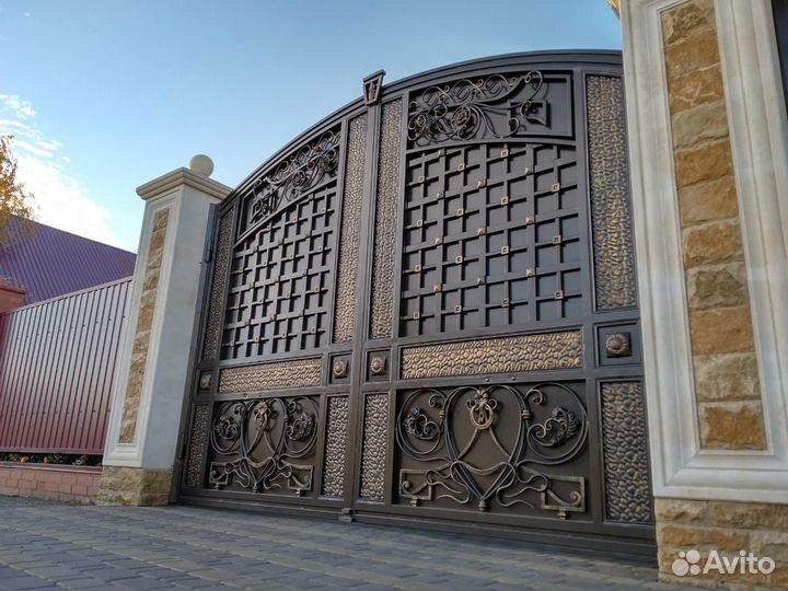 Кованые ворота распашные