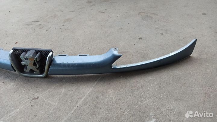 Молдинг бампера Усы Реснички Пежо Peugeot 206