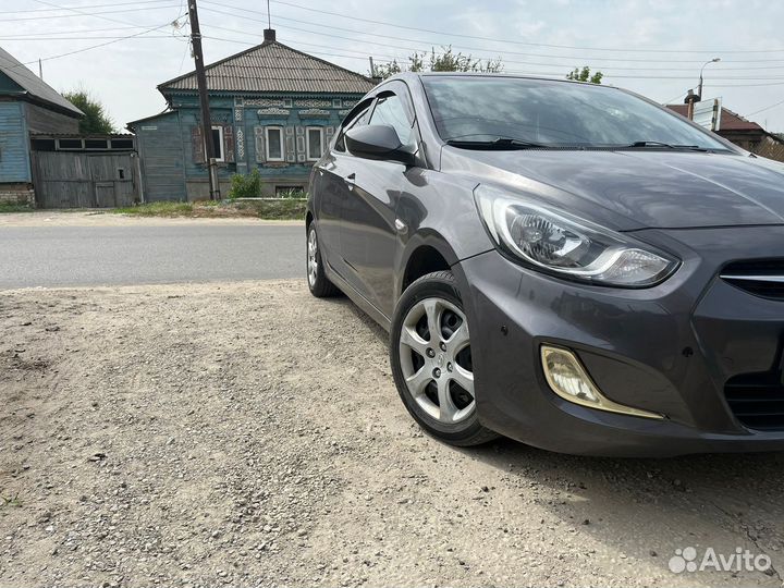 Hyundai Solaris 1.6 AT, 2013, 139 000 км