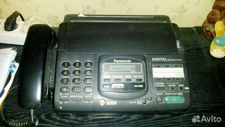 Телефон-факс Panasonic KX-F680RS