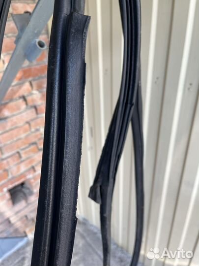 Уплотнители двери w211