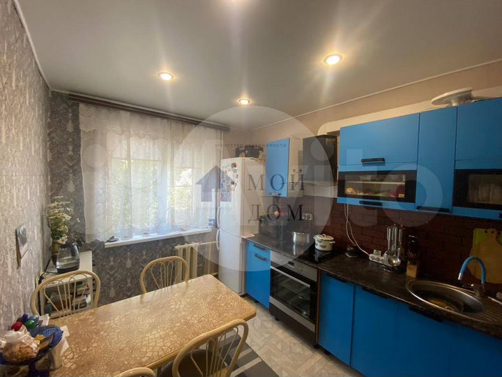 2-к. квартира, 55 м², 3/16 эт.