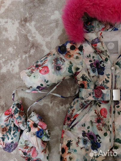 Зимний комбинезон для девочки