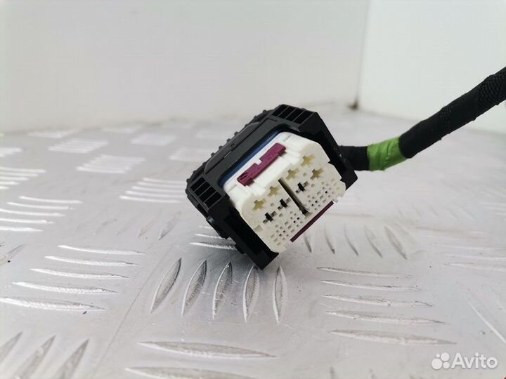 Проводка BMW 3 F30/F31/F34 2015 12518636066