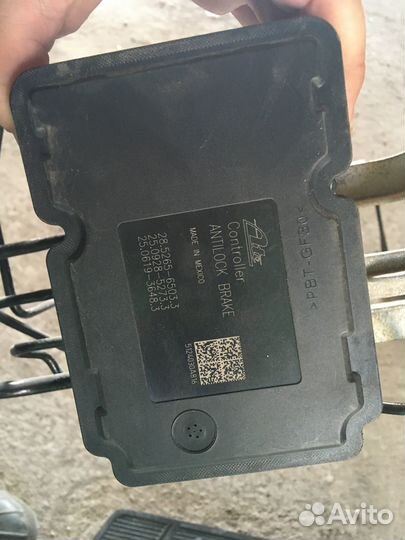 Блок ABS Chrysler 300c 2012 LD2